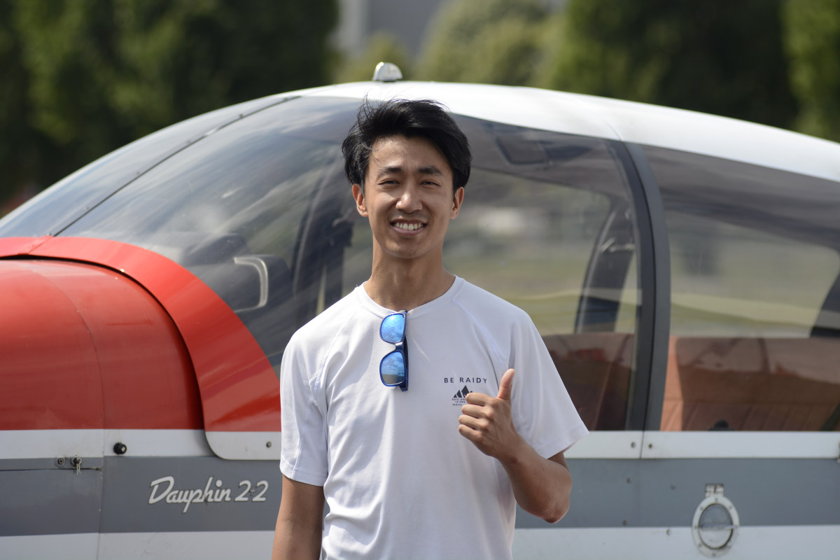 Premier vol solo de Jrmy
		