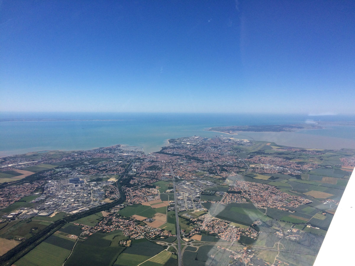 La Rochelle, en bout d'aile l'le de R